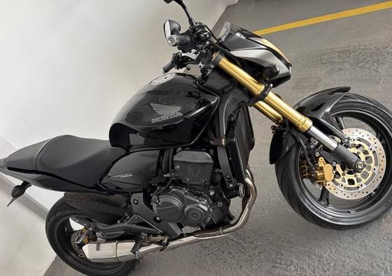 HONDA CB 600F HORNET HONDA CB 600F HORNET